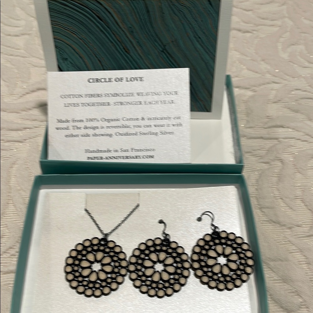 New Necklace/Earring Set